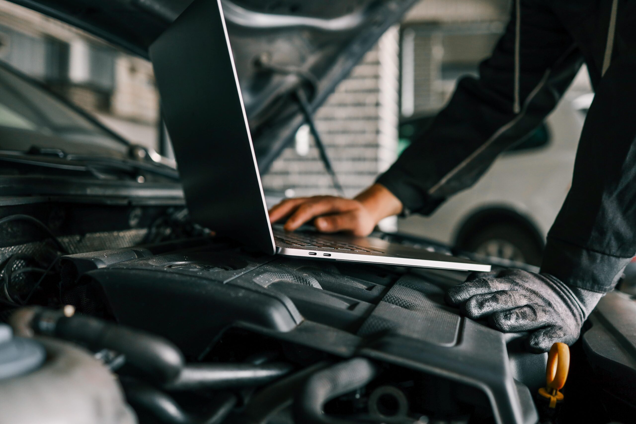 Martin Roitzsch Meisterhafte Autoreparatur